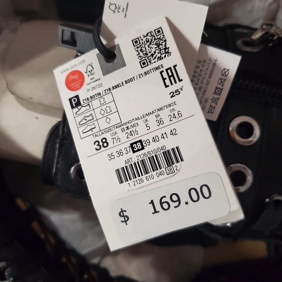 NWT Zara Low Heel Leather Combat Boots Bloggers Favorite - Picture 9 of 14